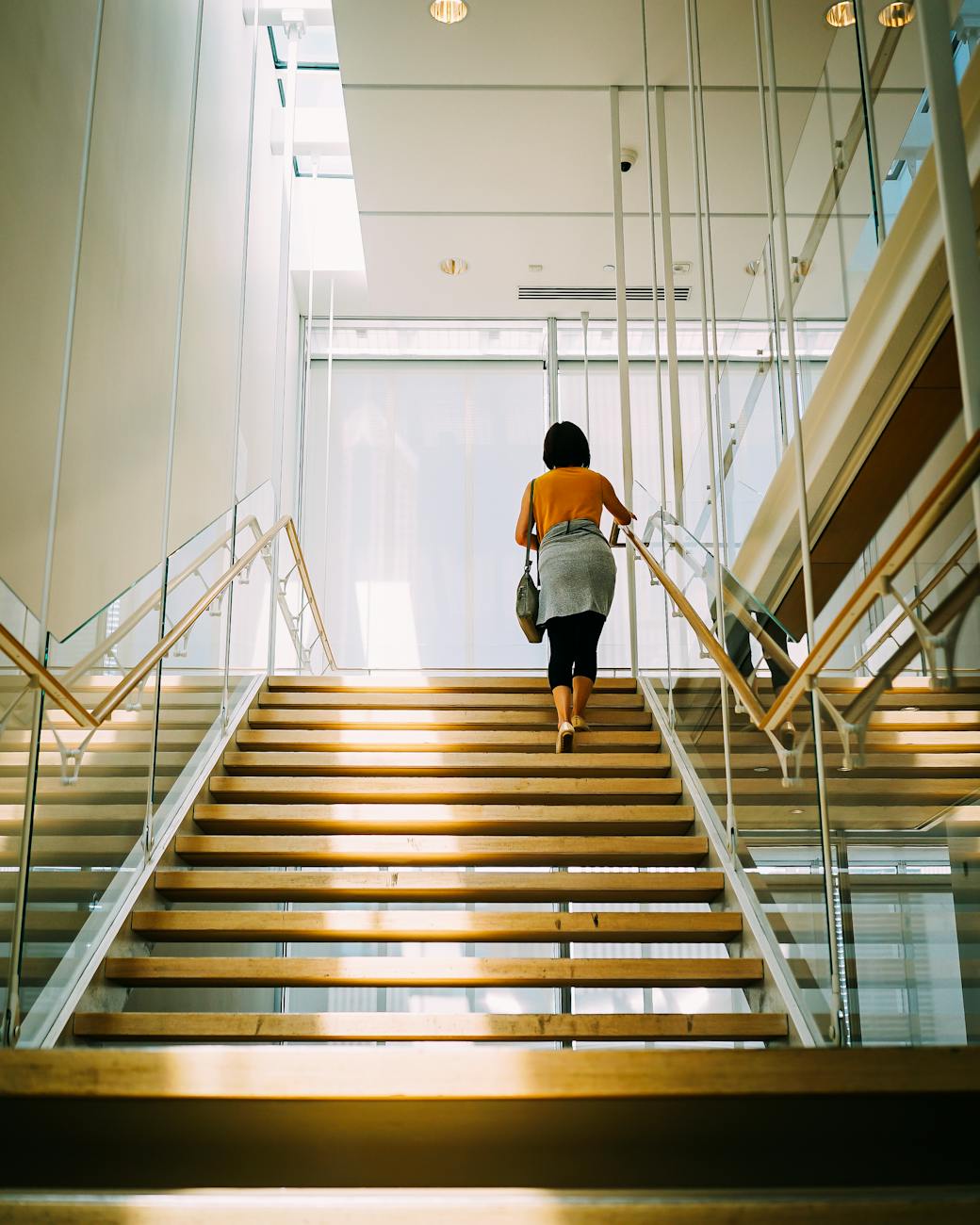 Should You Invest in a Commercial Property or Rent? 8 woman walking on brown stair Should you invest in a commercial property or rent?