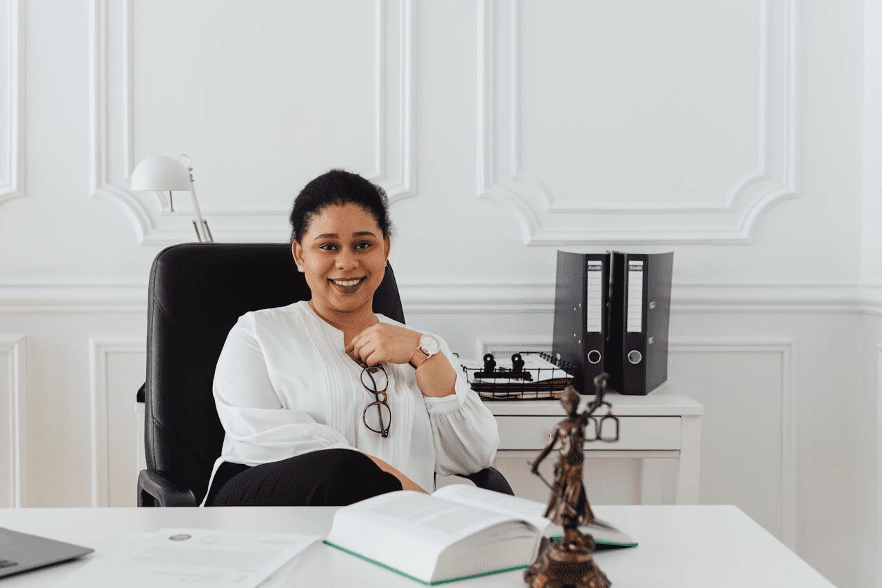 When to Hire an Attorney: Legal Guidance for Life’s Unexpected Moments 13 When to Hire an Attorney: Legal Guidance for Life’s Unexpected Moments