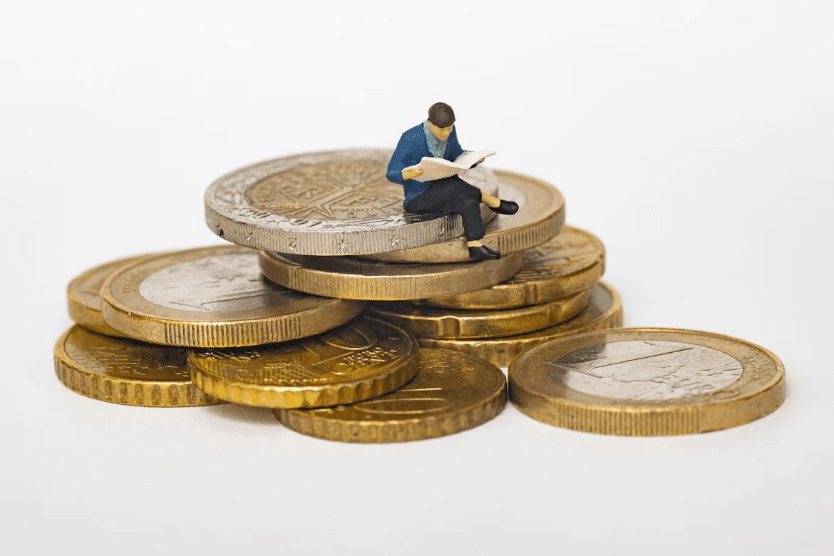 Unique Money Moves: Beginner-Friendly Investment Strategies That Work 7 Unique Money Moves: Beginner-Friendly Investment Strategies That Work