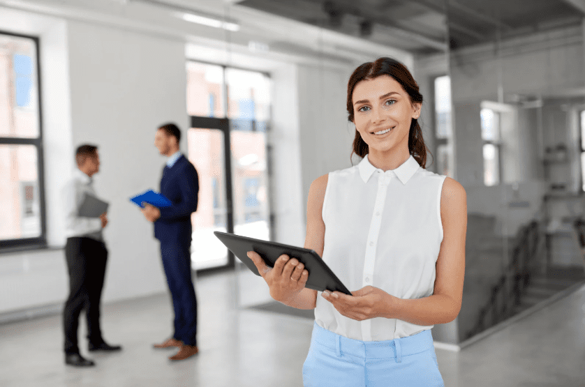 Rethinking Your Career Path? How to Start Working in Real Estate 7 Rethinking Your Career Path? How to Start Working in Real Estate