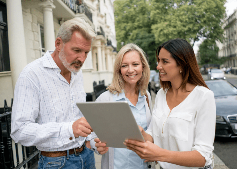 Rethinking Your Career Path? How to Start Working in Real Estate 8 Rethinking Your Career Path? How to Start Working in Real Estate