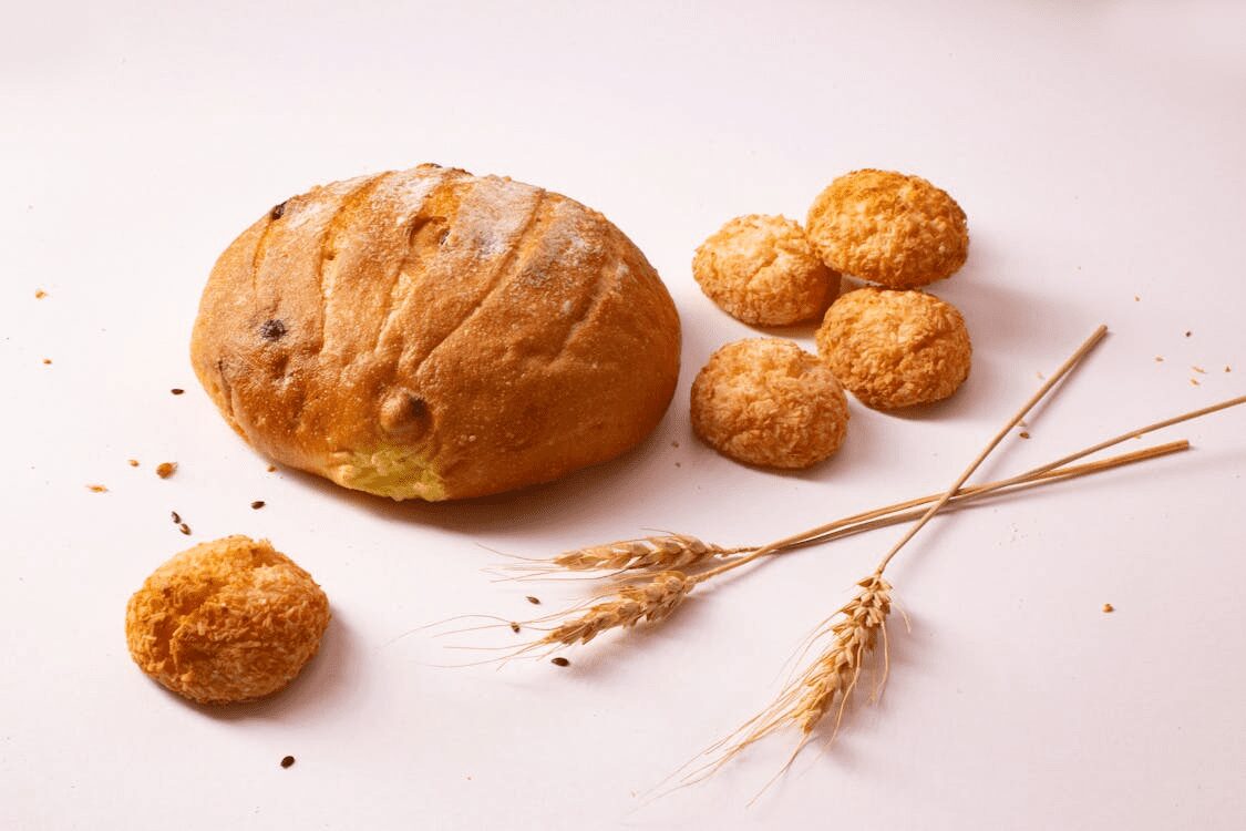 Why You Should Never Leave Crumbs On Your Kitchen Counter Overnight 9 Why You Should Never Leave Crumbs On Your Kitchen Counter Overnight