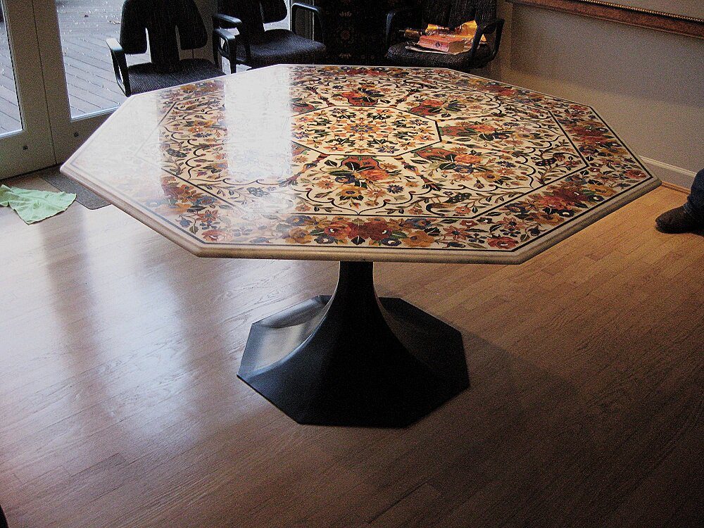 How Custom Table Bases Elevate Dining Room Aesthetics