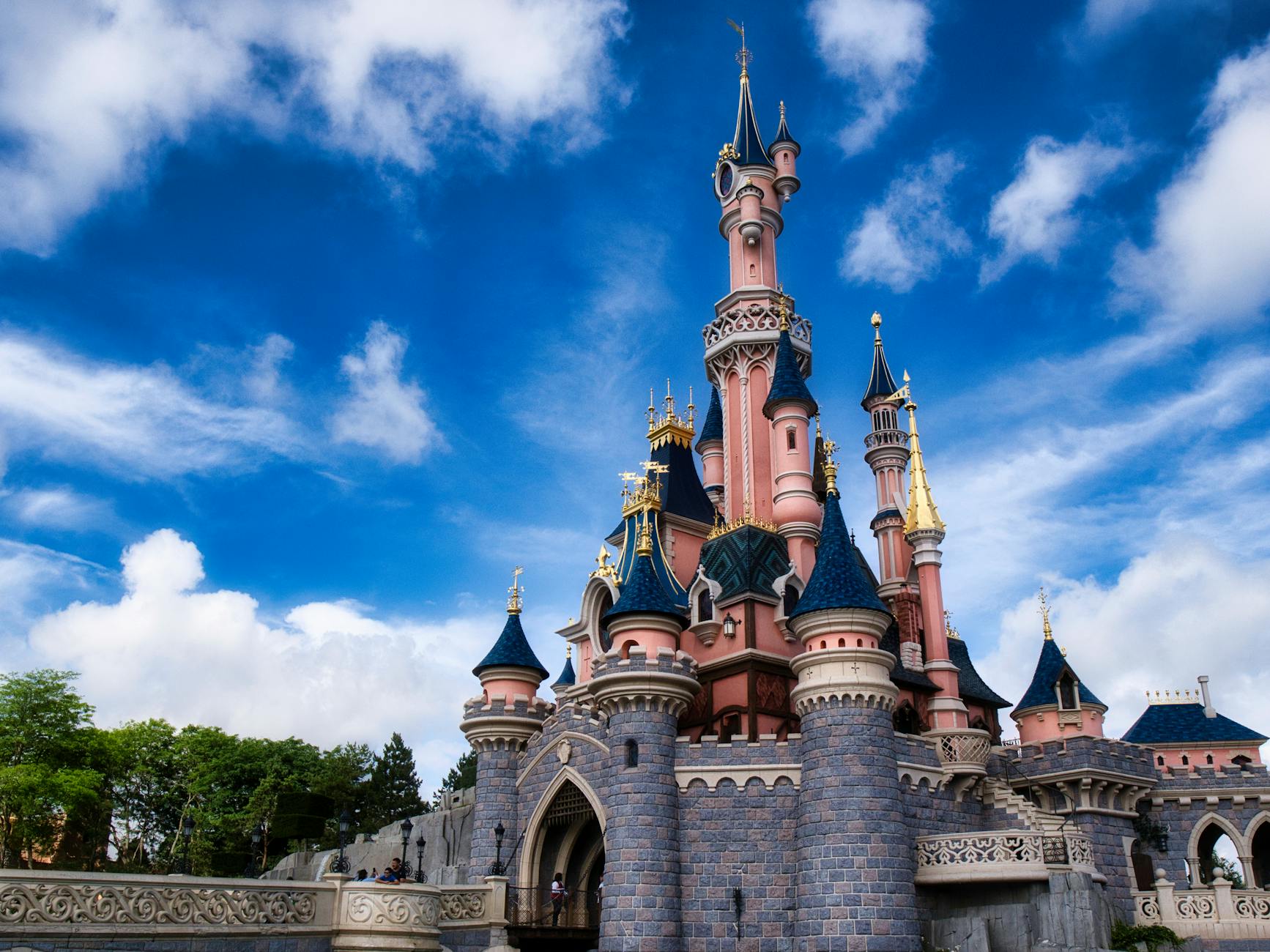7 Fun Family Vacation Ideas Your Kids Will Love 8 enchanting disneyland paris castle under blue sky 7 Fun Family Vacation Ideas Your Kids Will Love