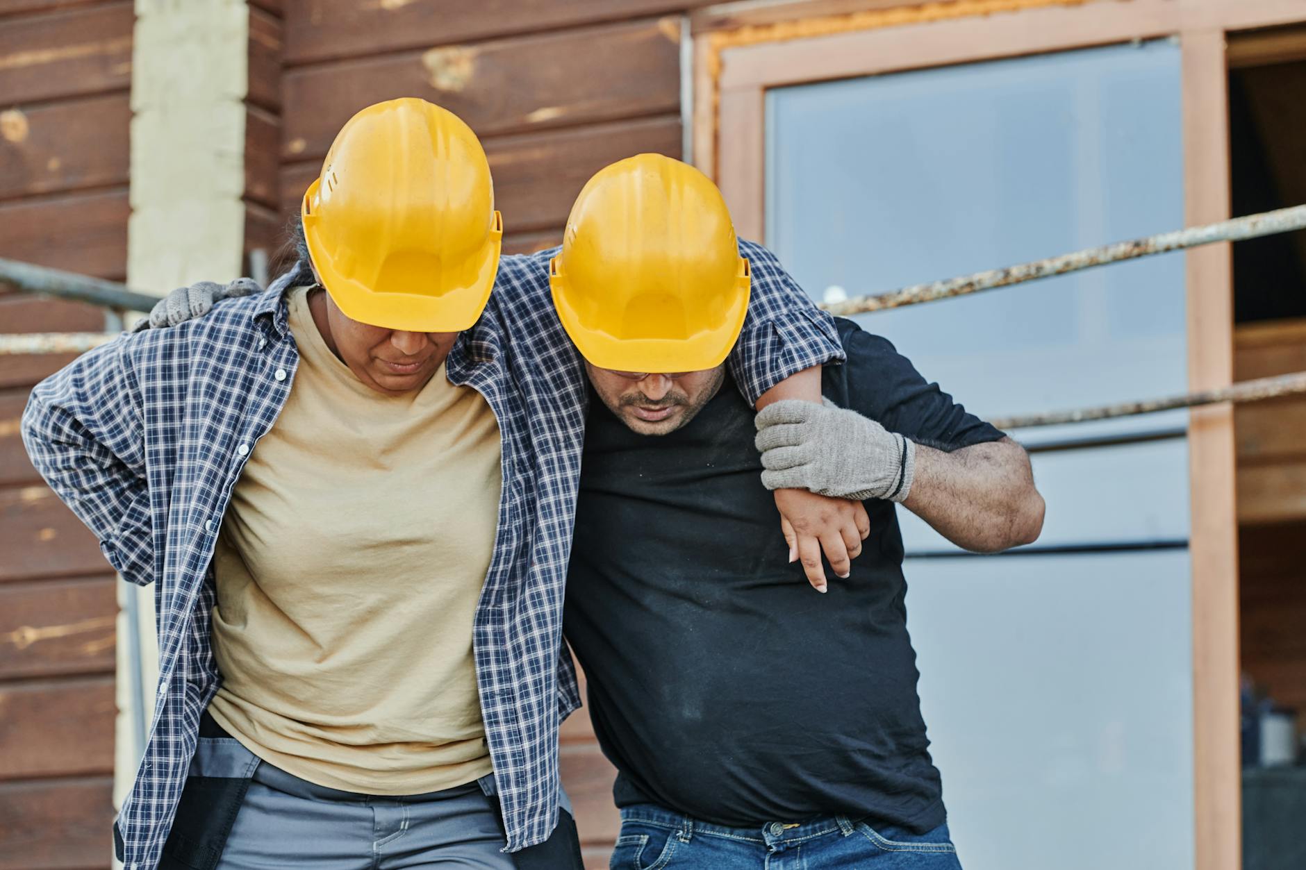 a worker supporting an injured co worker Why Having the Right Support Makes Workplace Recovery Easier