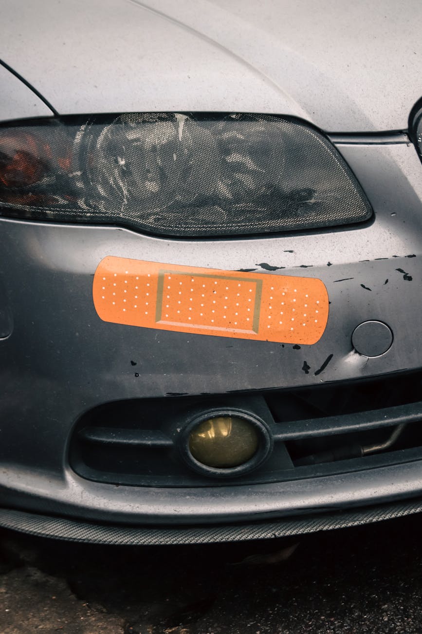 What to Do After a Car Accident: Step-by-Step Checklist 15 headlight of car What to Do After a Car Accident: Step-by-Step Checklist