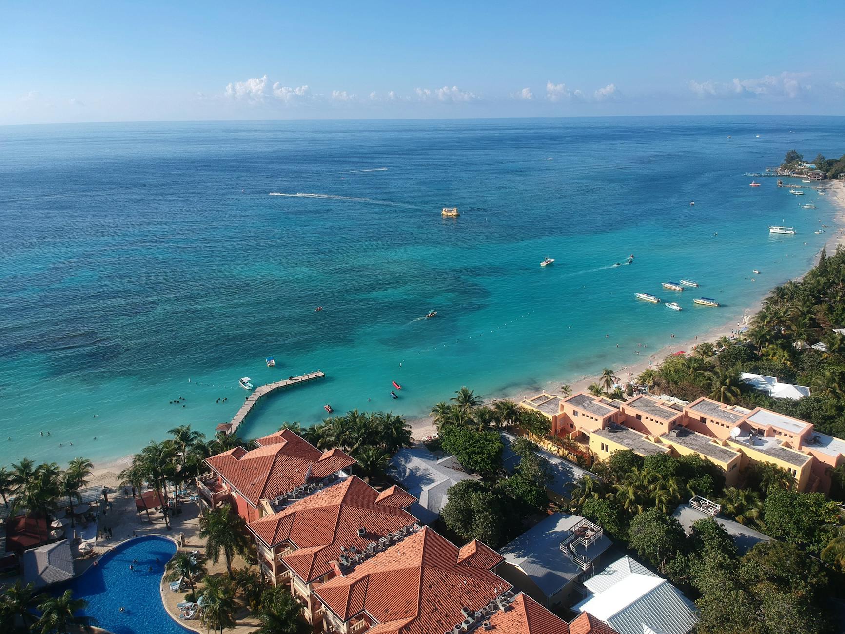 Why Honduras Property Investment Is a Smart Choice for Your Real Estate Portfolio 8 resort aerial view Why Honduras Property Investment Is a Smart Choice for Your Real Estate Portfolio