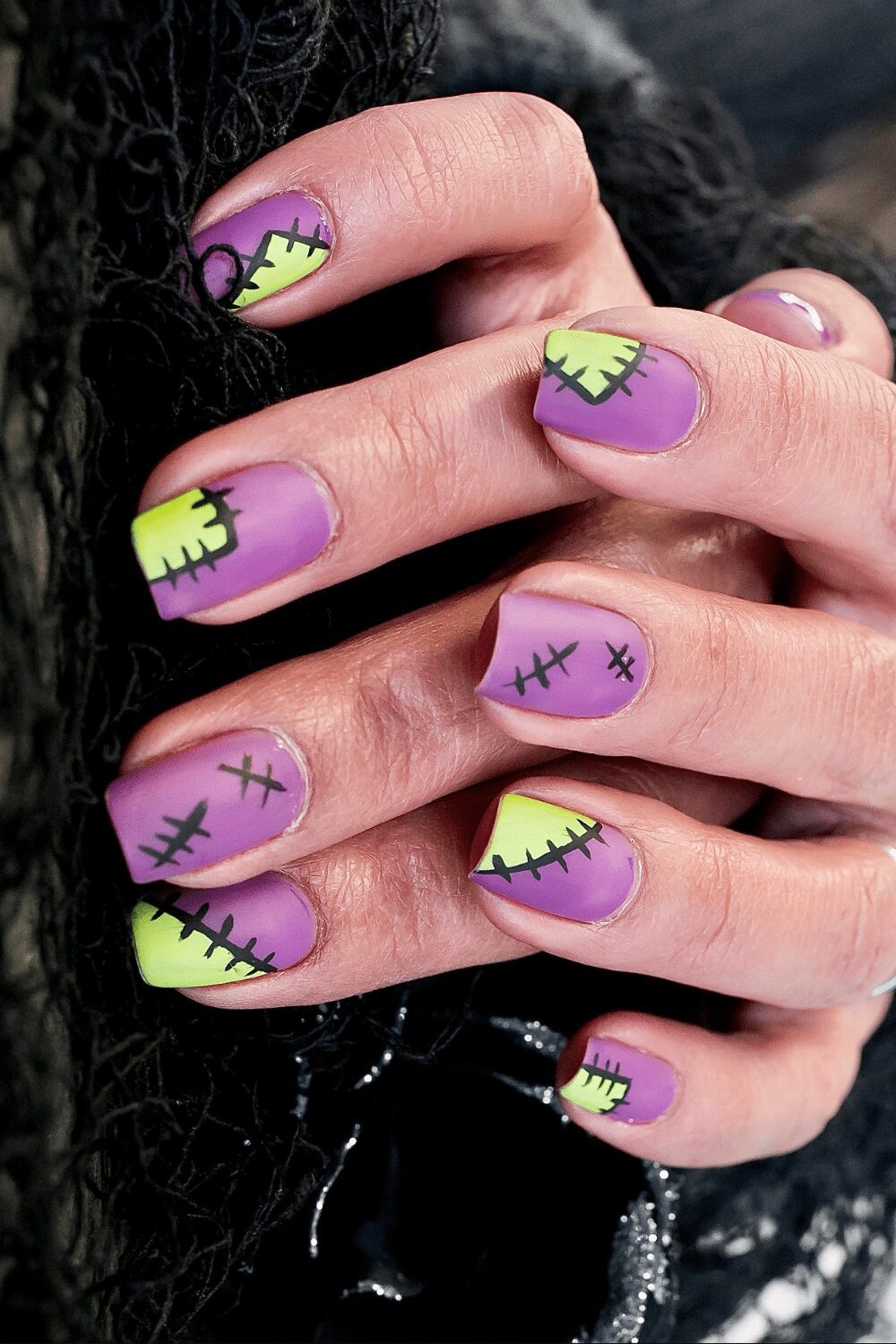150+ Stunning Fall Nails to Inspire Your Next Manicure 26 150+ Stunning Fall Nails Ideas to Inspire Your Next Manicure