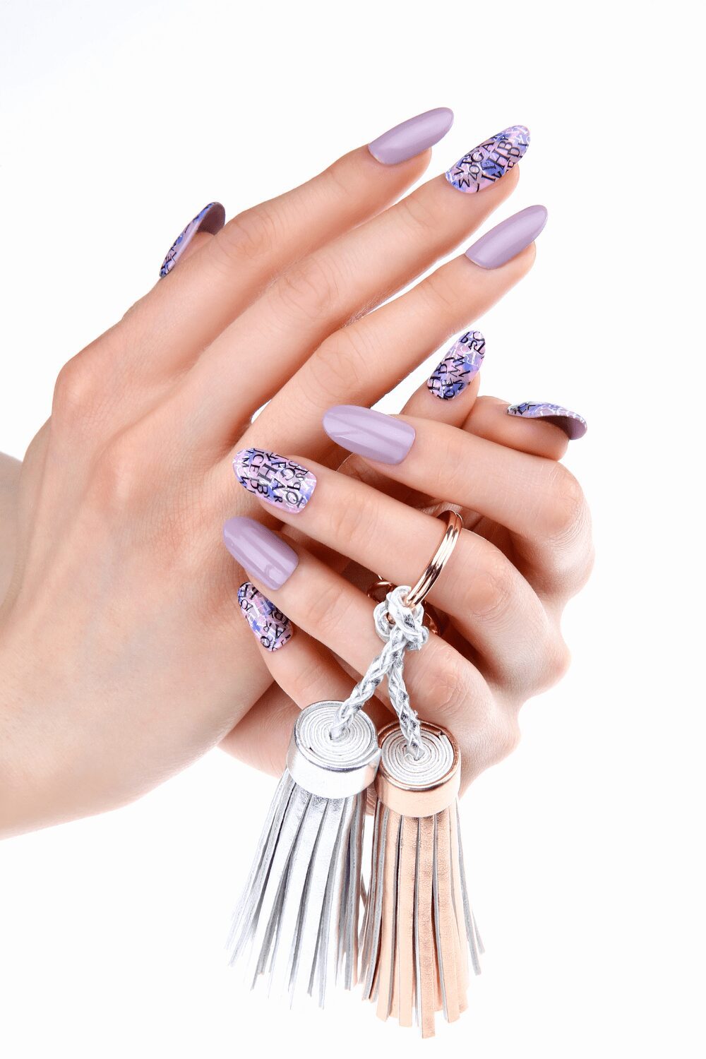 150+ Stunning Fall Nails to Inspire Your Next Manicure 137 150+ Stunning Fall Nails Ideas to Inspire Your Next Manicure