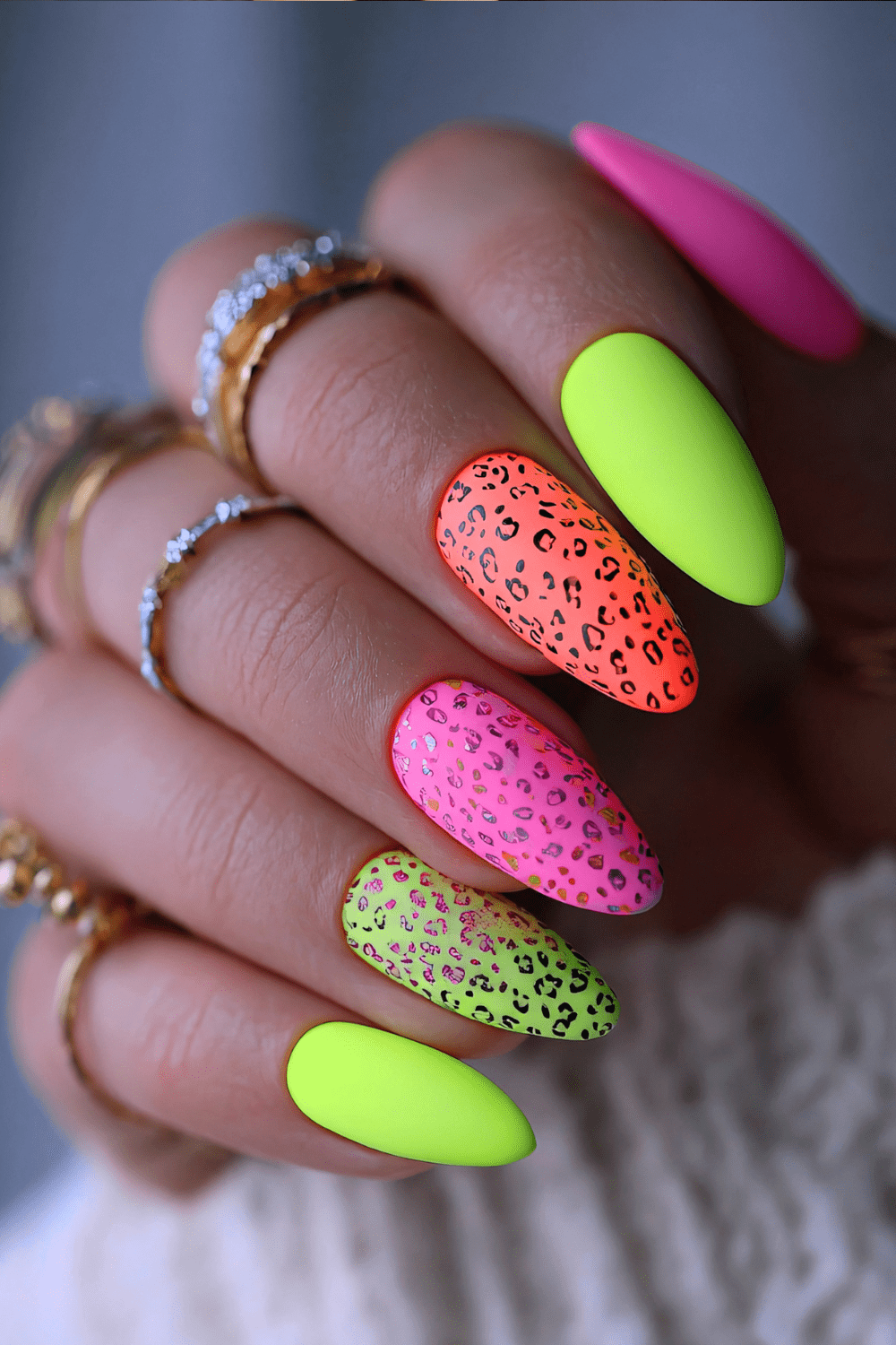 150+ Stunning Fall Nails to Inspire Your Next Manicure 163 150+ Stunning Fall Nails Ideas to Inspire Your Next Manicure