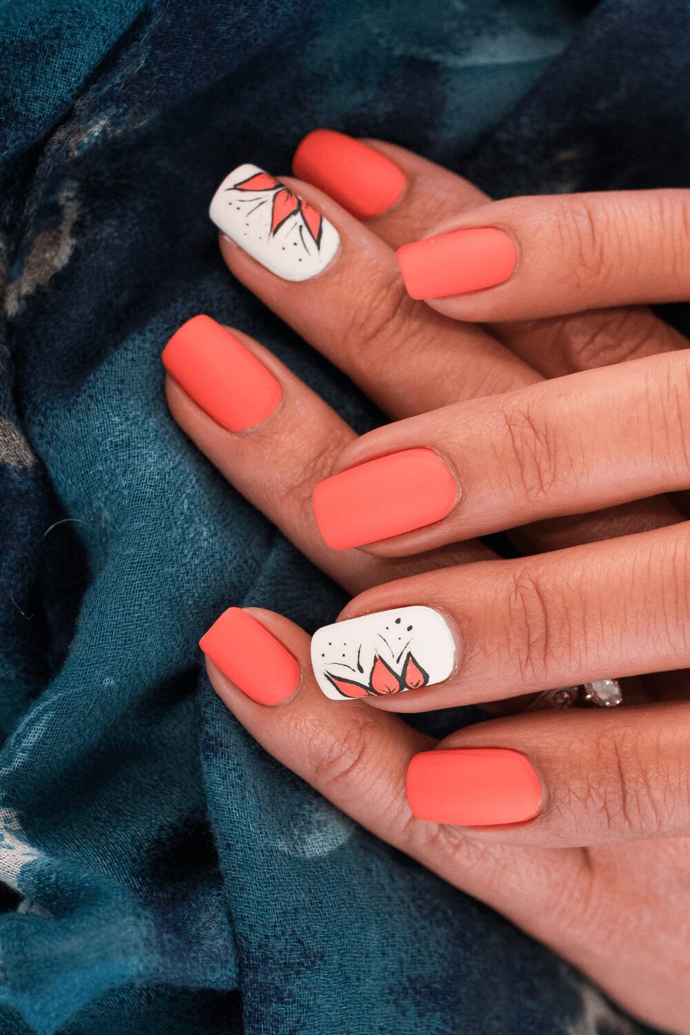 150+ Stunning Fall Nails to Inspire Your Next Manicure 148 150+ Stunning Fall Nails Ideas to Inspire Your Next Manicure