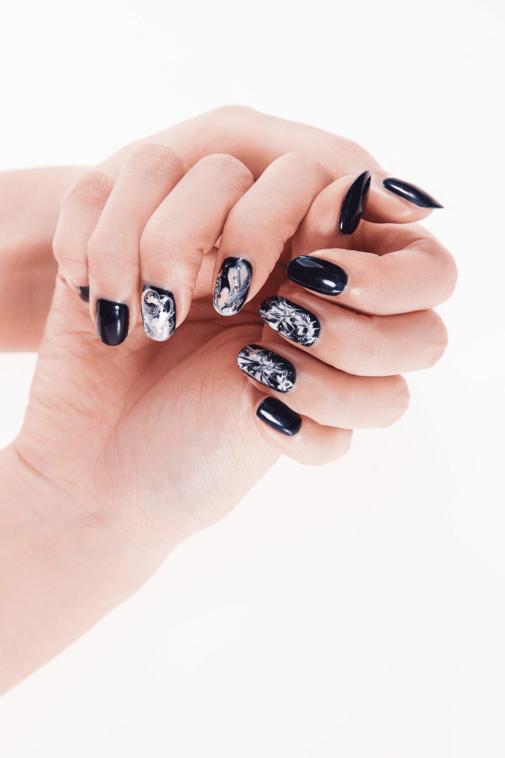 150+ Stunning Fall Nails to Inspire Your Next Manicure 106 150+ Stunning Fall Nails Ideas to Inspire Your Next Manicure