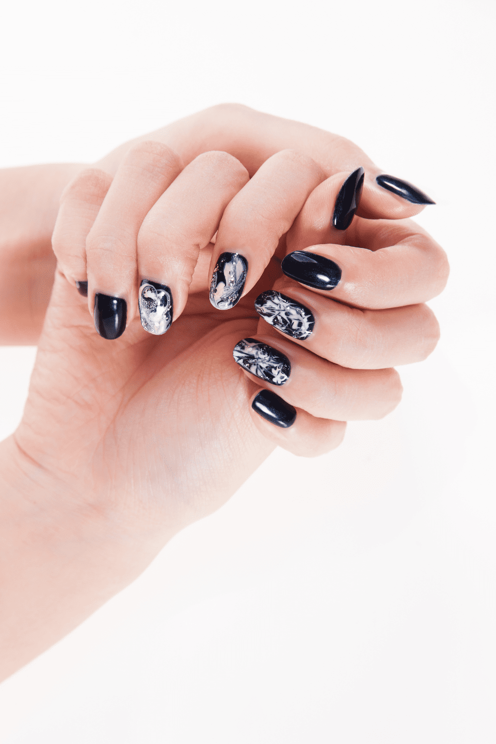 150+ Stunning Fall Nails to Inspire Your Next Manicure 106 150+ Stunning Fall Nails Ideas to Inspire Your Next Manicure